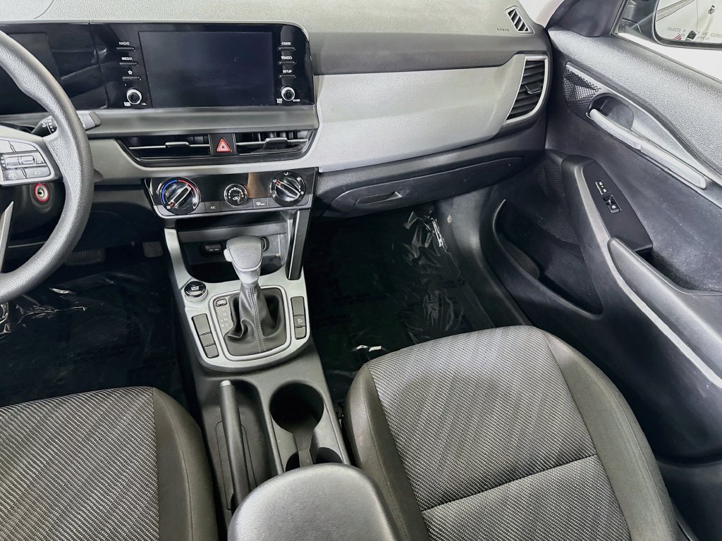 Used 2026 Kia Seltos LX FWD image 25