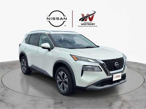 Used 2022 Nissan Rogue SV w/ SV Premium Package AWD/4WD image 1