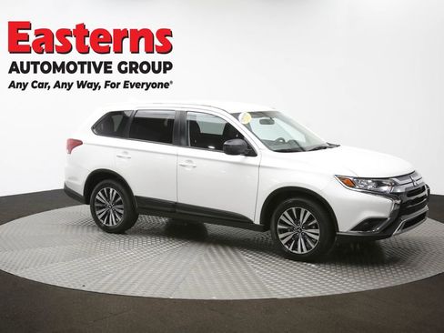 Used 2020 Mitsubishi Outlander ES image 47