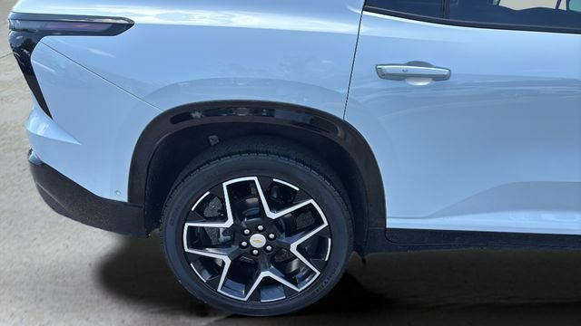 Used 2026 Chevrolet Traverse High Country FWD image 42