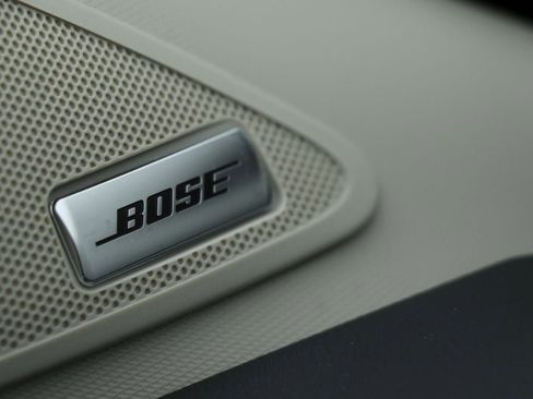 Used 2024 Nissan Pathfinder Platinum image 31