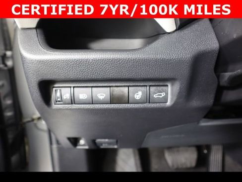 Used 2022 Toyota RAV4 XLE w/ Convenience Package image 24