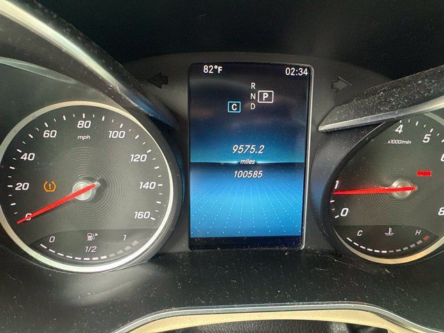 Used 2019 Mercedes-Benz C 300 Sedan image 4