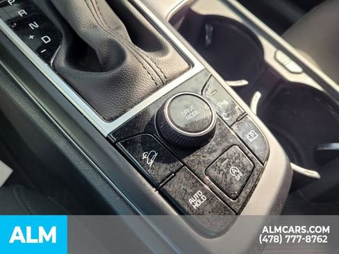 Used 2024 Kia Sportage LX image 24