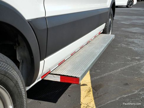 Used 2020 Ford Transit 150 XL image 36