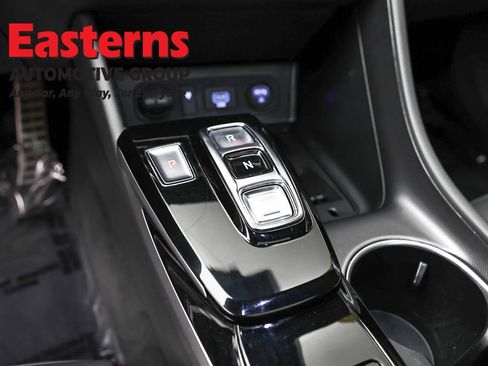 Used 2023 Hyundai Sonata SEL Plus w/ Preferred Accessory Package FWD image 13
