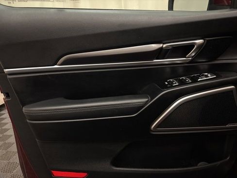 Certified 2024 Kia Telluride S image 10