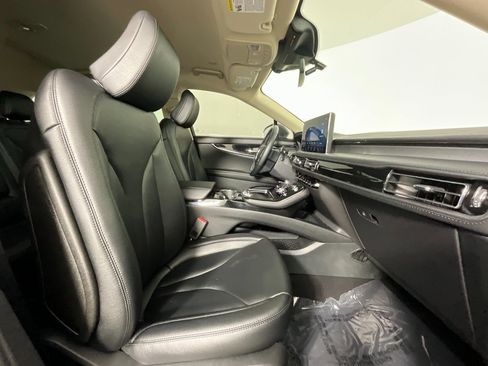 Certified 2023 Lincoln Nautilus FWD image 20