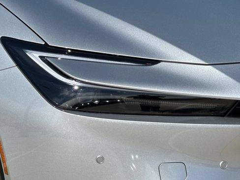 New 2027 Toyota Prius Plug-In Hybrid w/ Limited Premium Package FWD image 11
