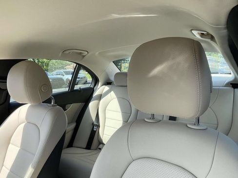 Used 2016 Mercedes-Benz C 300 4MATIC Sedan image 12