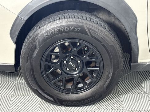 Used 2019 Subaru Crosstrek 2.0i Premium AWD/4WD image 13