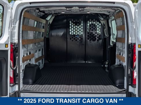 Used 2025 Ford Transit 250 Low Roof w/ Exterior Upgrade Package RWD image 15
