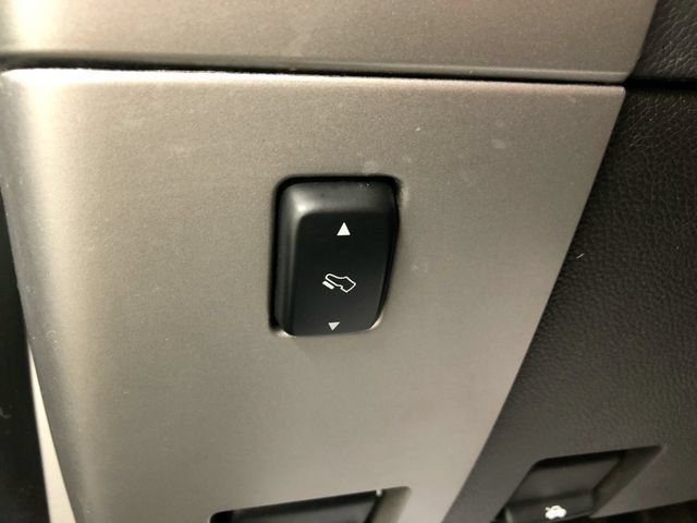 Used 2014 Ford Expedition Limited w/ Equipment Group 301A AWD/4WD image 28