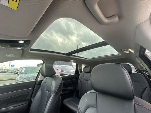 Used 2022 Kia Sorento SX image 22