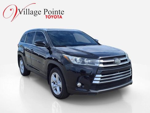 Used 2018 Toyota Highlander Limited Platinum w/ Protection Package #3 AWD/4WD image 8