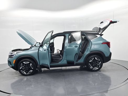 Certified 2026 Kia Seltos SX AWD/4WD image 59
