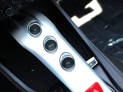 Used 2017 Ferrari California T image 48