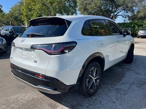 Used 2023 Honda HR-V EX-L image 4