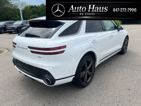 Used 2022 Genesis GV70 2.5T w/ Sport Prestige Package AWD/4WD image 8