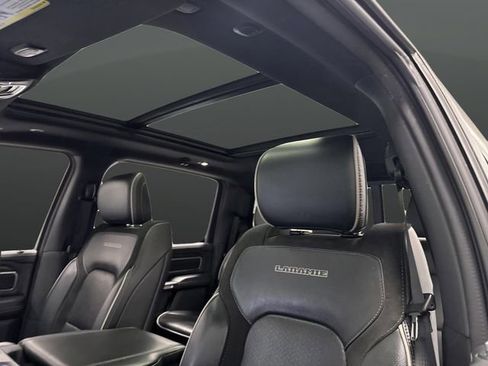 Used 2023 RAM 1500 Laramie image 7