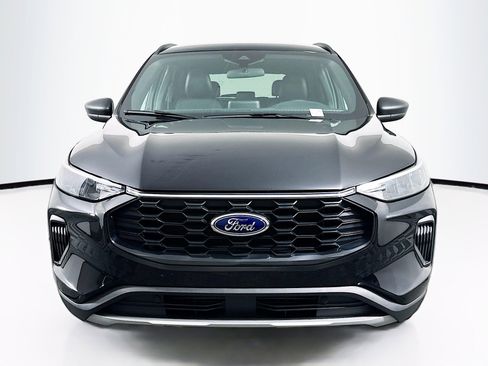 Used 2025 Ford Escape ST-Line image 2