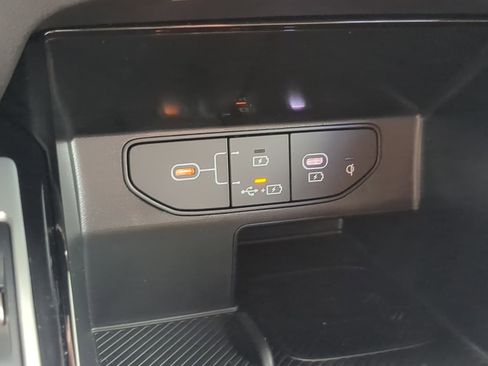 New 2026 Kia Sorento SX Prestige w/ Olive Brown Leather Package image 18