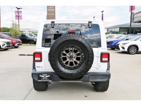 Used 2021 Jeep Wrangler Unlimited Sport AWD/4WD image 7