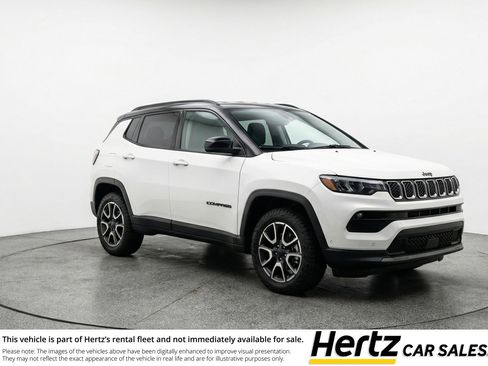 Used 2025 Jeep Compass Trailhawk AWD/4WD image 1