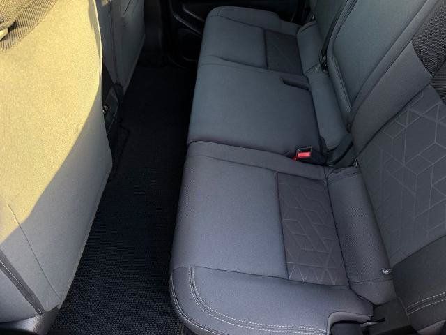 Certified 2025 Nissan Frontier SV RWD image 11