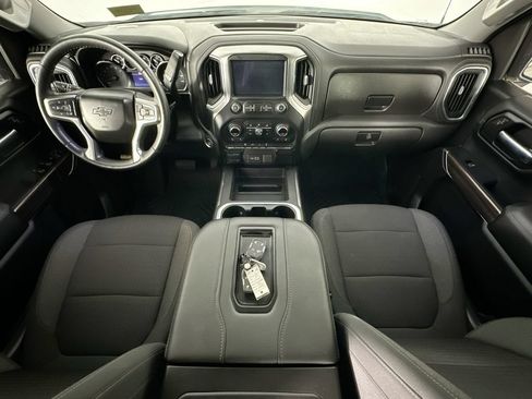 Used 2021 Chevrolet Silverado 1500 LT Trail Boss w/ Bed Protection Package AWD/4WD image 9