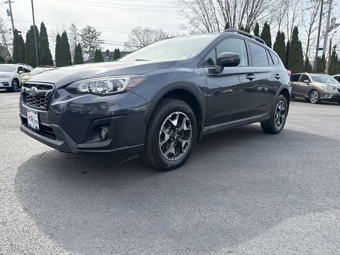 Used 2019 Subaru Crosstrek 2.0i Premium image 1