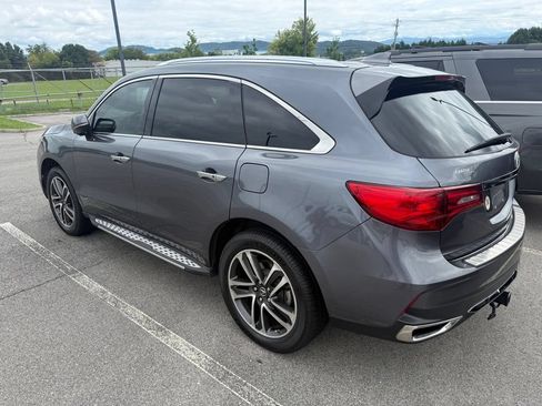 Used 2017 Acura MDX SH-AWD w/ Advance Package image 3