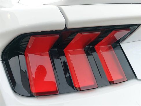 Used 2024 Ford Mustang Premium image 32