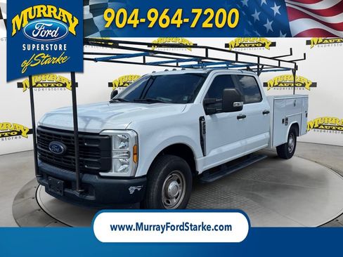 Used 2024 Ford F250 XL RWD image 1