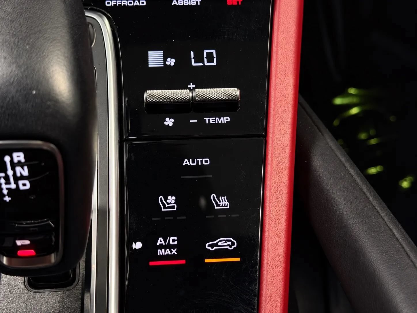 Used 2021 Porsche Cayenne GTS AWD/4WD image 56
