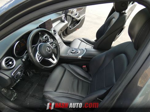 Used 2019 Mercedes-Benz C 300 Sedan image 44