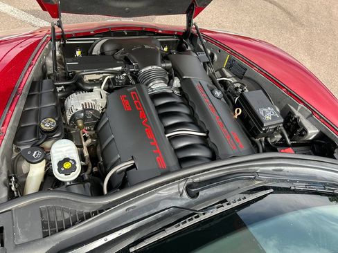 Used 2008 Chevrolet Corvette Convertible w/ Preferred Equipment Group RWD image 22