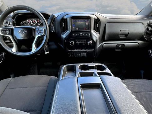 Used 2021 Chevrolet Silverado 1500 Custom Trail Boss w/ Midnight Edition image 10