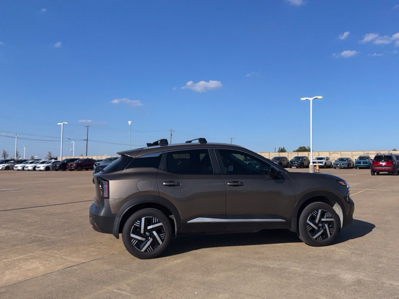 Used 2026 Nissan Kicks SV w/ Cold Weather Package FWD image 30