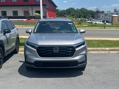 Used 2024 Honda CR-V EX image 2