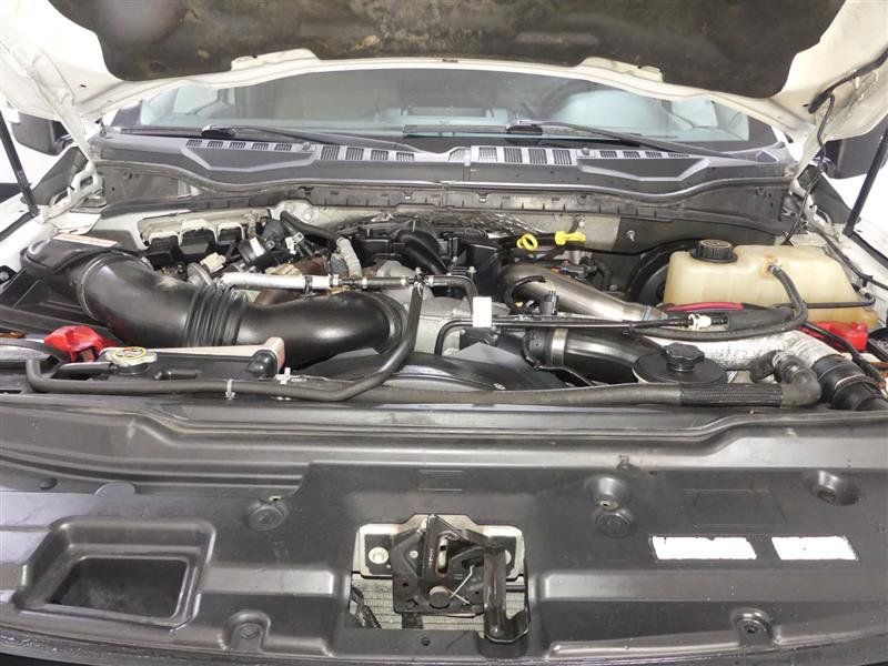 Used 2017 Ford F250 XL w/ Power Equipment Group AWD/4WD image 10