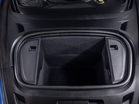 Used 2021 Porsche Taycan 4S w/ Premium Package image 44