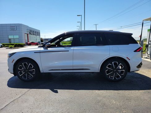 New 2026 Lincoln Nautilus Reserve AWD/4WD image 7