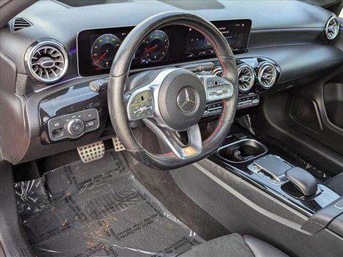 Used 2019 Mercedes-Benz A 220 image 10