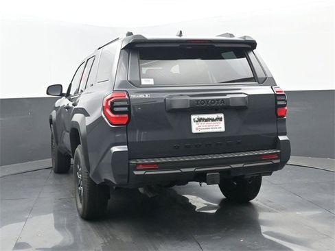 New 2026 Toyota 4Runner SR5 image 18