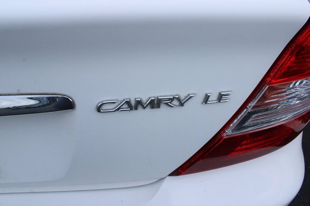 Used 2002 Toyota Camry LE FWD image 6