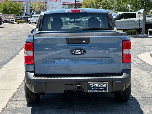 New 2026 Ford Maverick XLT w/ XLT Luxury Package FWD image 6