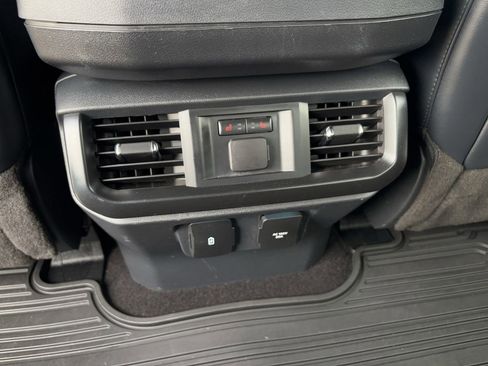 Used 2022 Ford F150 Raptor w/ Equipment Group 801A High AWD/4WD image 24