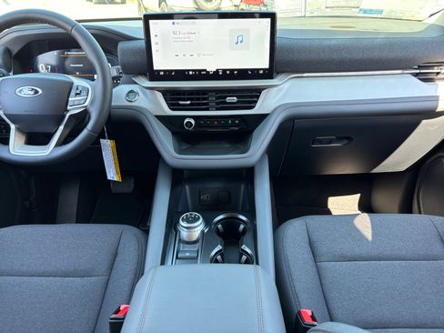 New 2026 Ford Explorer Active image 20