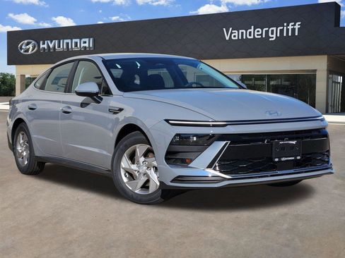 New 2026 Hyundai Sonata SE image 1